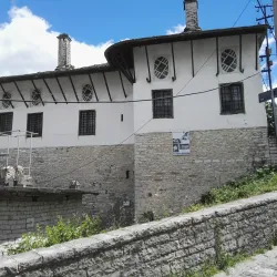 Skenduli House - Gjirokaster