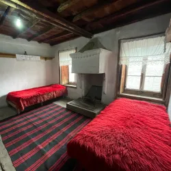 Skenduli House - Gjirokaster