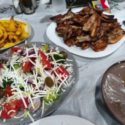 Local Cafes and Restaurants - Kamez (Kamze)