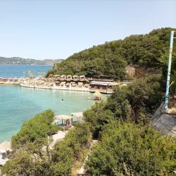 Pema e Thatë Beach - Ksamil