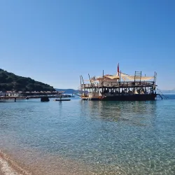 Pema e Thatë Beach - Ksamil