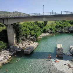 Mesi Bridge - Mamurras