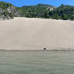 Rana e Hedhun Beach - Mamurras