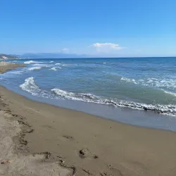 Rana e Hedhun Beach - Mamurras