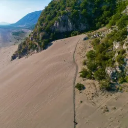 Rana e Hedhun Beach - Mamurras
