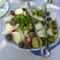 Local Cafes and Eateries - Memaliaj