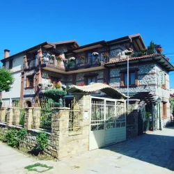 Tushemisht Village - Pogradec