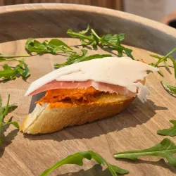 Local Cuisine Restaurants - Shengjin