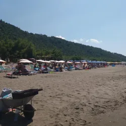 Rana e Hedhun (The Thrown Sand) - Shengjin