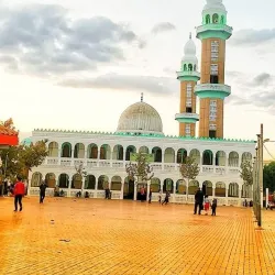 Lakhdaria Market - Lakhdaria