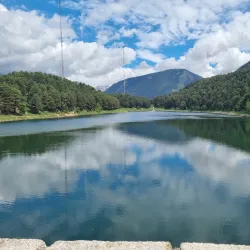 Lake Engolasters - Encamp