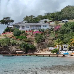 Galleon Beach - English Harbour