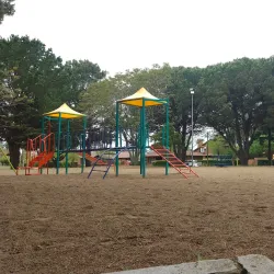 Plaza de los Pioneros - Mar de Ajó