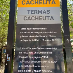 Parque de Agua Termal Cacheuta - Mendoza