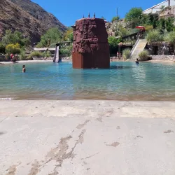 Parque de Agua Termal Cacheuta - Mendoza