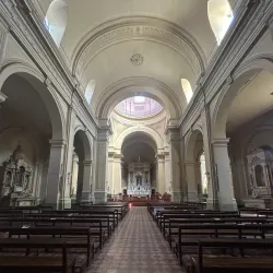 Iglesia San Pedro Apóstol - Nueve de Julio