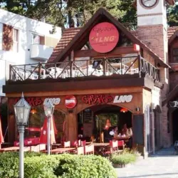 Avenida Bunge - Pinamar