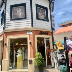 Centro Comercial Pinamar - Pinamar