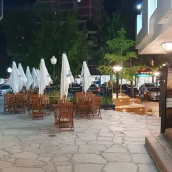 Centro Comercial Pinamar - Pinamar