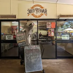 Adelaide River Tavern - Adelaide River