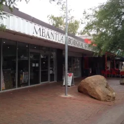 Mbantua Fine Art Gallery and Cultural Museum - Alice Springs