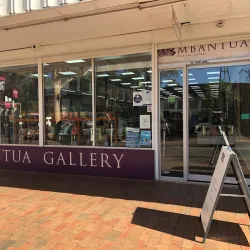 Mbantua Fine Art Gallery and Cultural Museum - Alice Springs