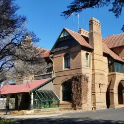 University of New England (UNE) - Armidale