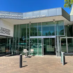 Bradman Museum & International Cricket Hall of Fame - Bowral
