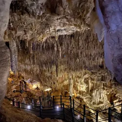 Ngilgi Cave - Busselton