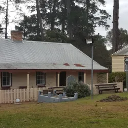 Schramm's Cottage - Doncaster