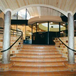 Eltham Library - Eltham