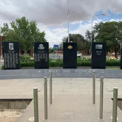 Parkes Elvis Festival (nearby) - Forbes