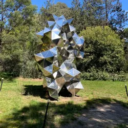 McClelland Sculpture Park and Gallery - Frankston