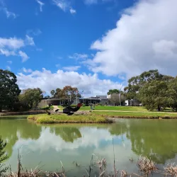 McClelland Sculpture Park and Gallery - Frankston