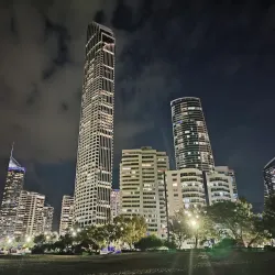 Surfers Paradise Beach - Gold Coast