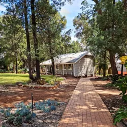 Griffith Pioneer Park Museum - Griffith