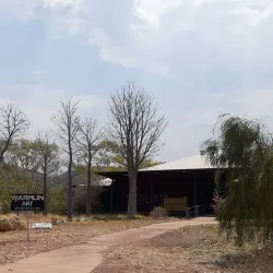 Warmun Art Centre - Halls Creek