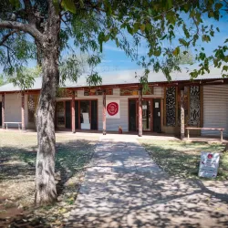 Waringarri Aboriginal Arts - Kununurra