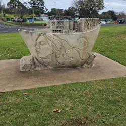 Mount Gambier Visitor Information Centre - Mount Gambier