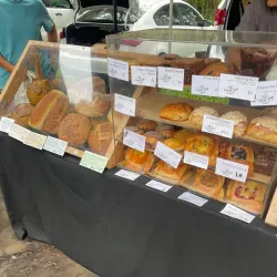 Noosa Farmers Market - Noosa Heads