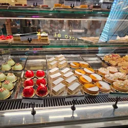 Chadstone Shopping Centre (nearby) - Oakleigh East