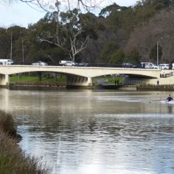 Swan Street - Richmond