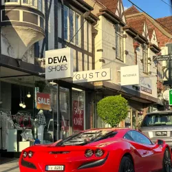 Toorak Road - South Yarra