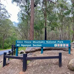 Glass House Mountains National Park - Sunshine Coast