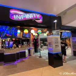 Infinity Attraction - Surfers Paradise (Gold Coast)