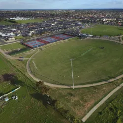 Tarneit Football Club - Tarneit