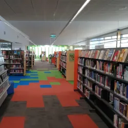 Tarneit Library - Tarneit