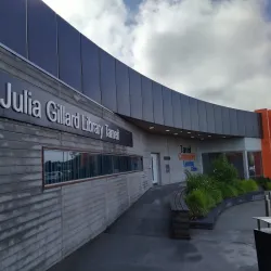 Tarneit Library - Tarneit