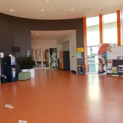 Tarneit Library - Tarneit