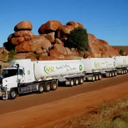 Karlu Karlu / Devils Marbles Conservation Reserve - Tennant Creek